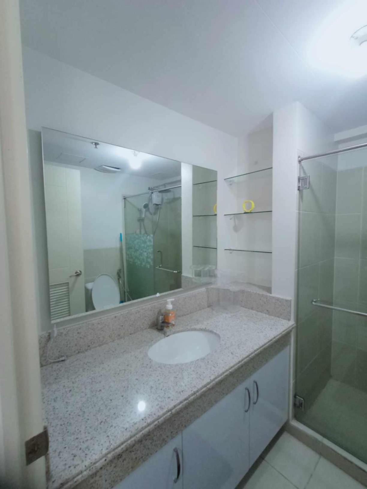 Brio Towers Condominuim Mandaluyong 외부 사진